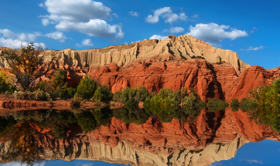 Featured image for “Exploring the lesser known Snow Canyon State Park”